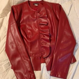 🔥LIGHT WEIGHT RED JACKET🔥